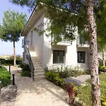 דירה Ilgaz Vineyard By Holidaykeys קיירניה